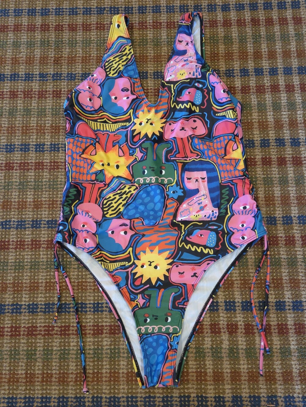 Martcellia Liunic Unique Weird Kawaii Pop Art Trippy Swimsuit Bodysuit Size L
